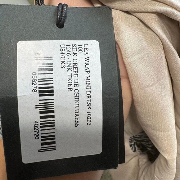 SALONI Ink Tiger Animal Print Black LEA Silk Wrap A-Line Mini Dress Size 4 - Picture 8 of 11